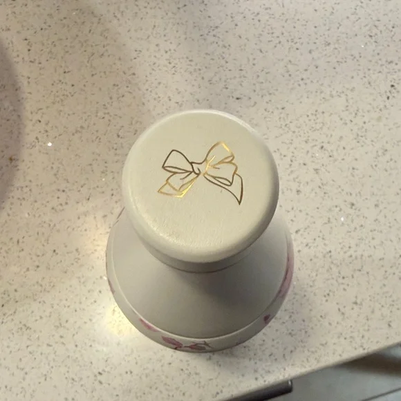 New in box Stanley Floral LoveShackFancy Pink Water Bottle - Picture 3 of 7